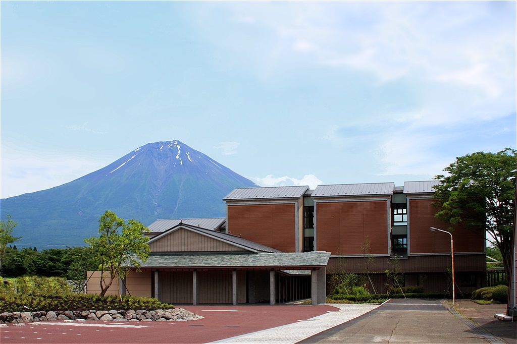 日本大学生物資源科学部西富士校地宿泊棟
